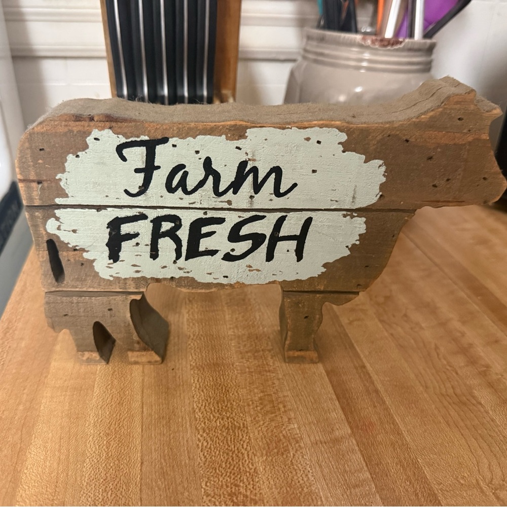 Farm Fresh Wooden Cow Sign - Mint & Brown